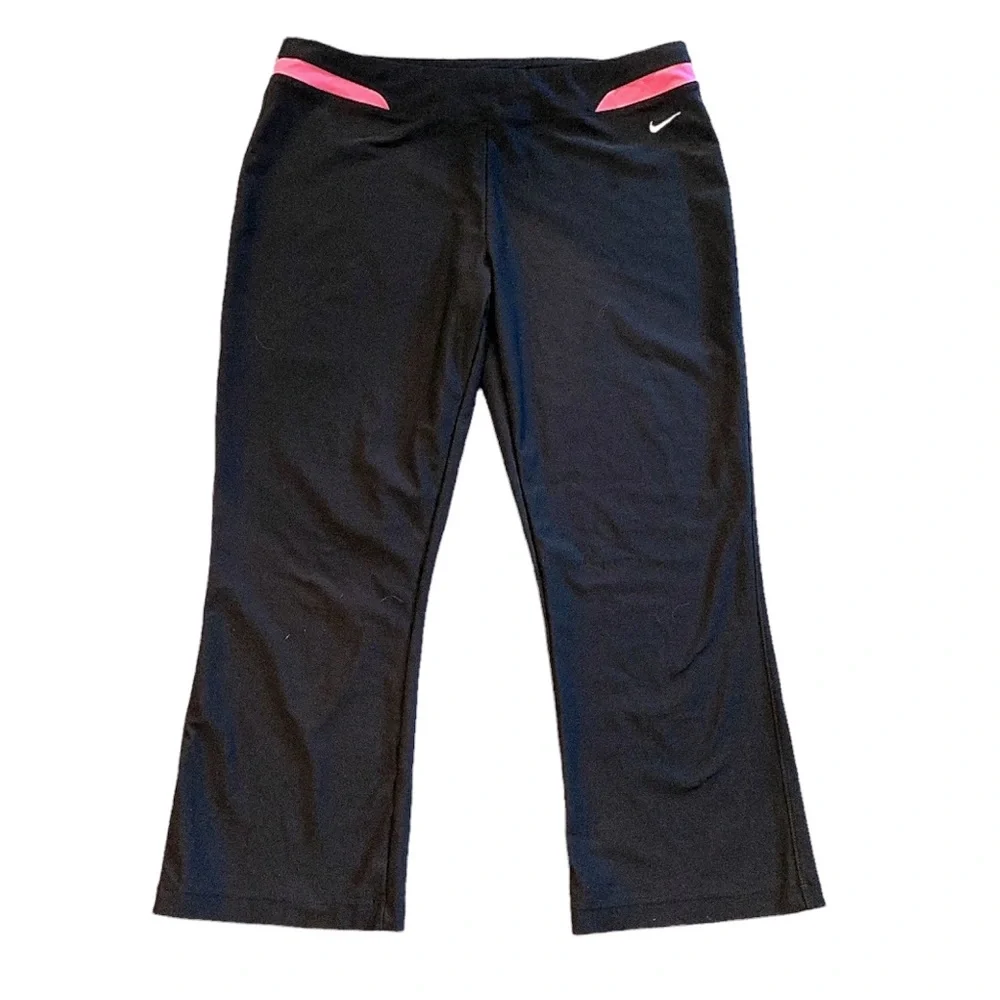 Nike Dri-FIT black and pink athletic capri pants Size Large